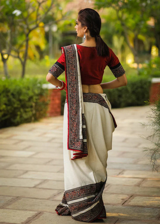 CREAM WITH MAROON BLACK BEAUTIFUL BORDER SAREE